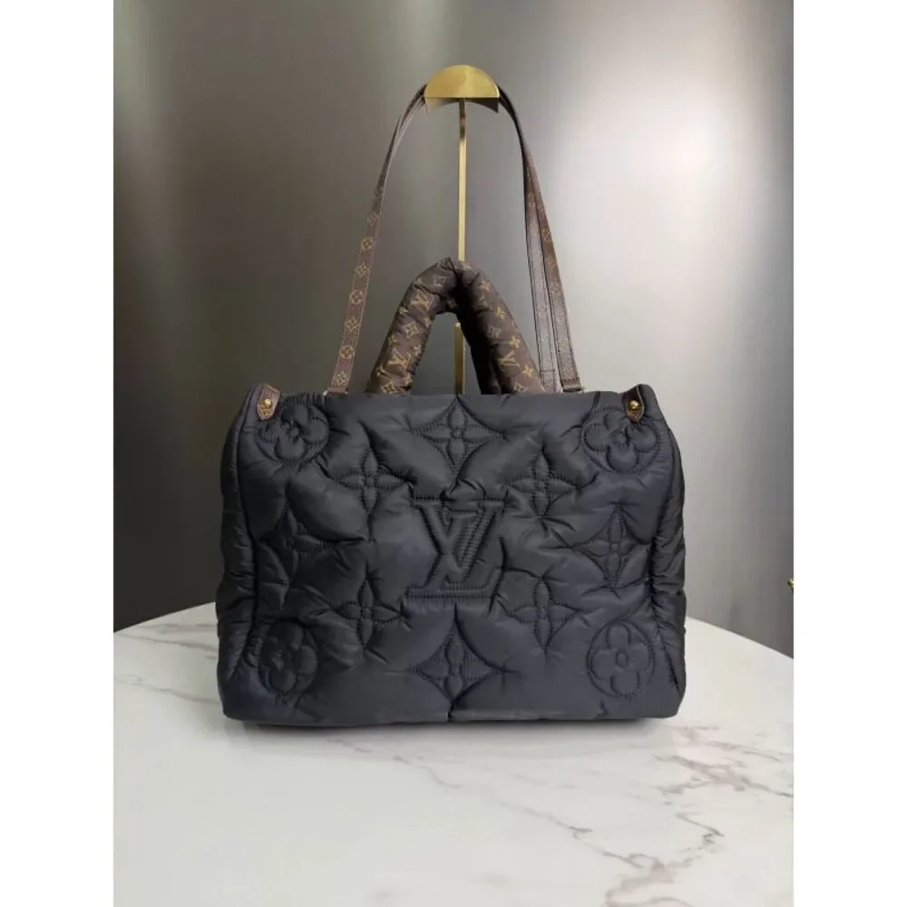 Louis Vuitton Women Pre-Loved Bag Very Good Condition